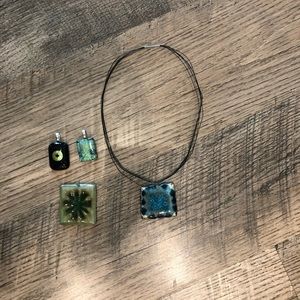 Interchangeable necklace